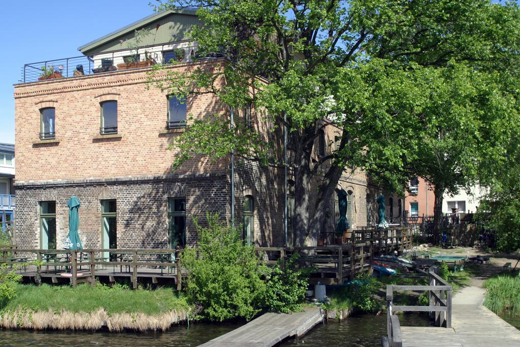 Seminar- Und Gaestehaus Flussbad Gartenstrasse Berlin Kültér fotó